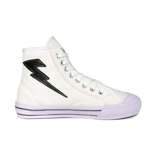 Noir All White